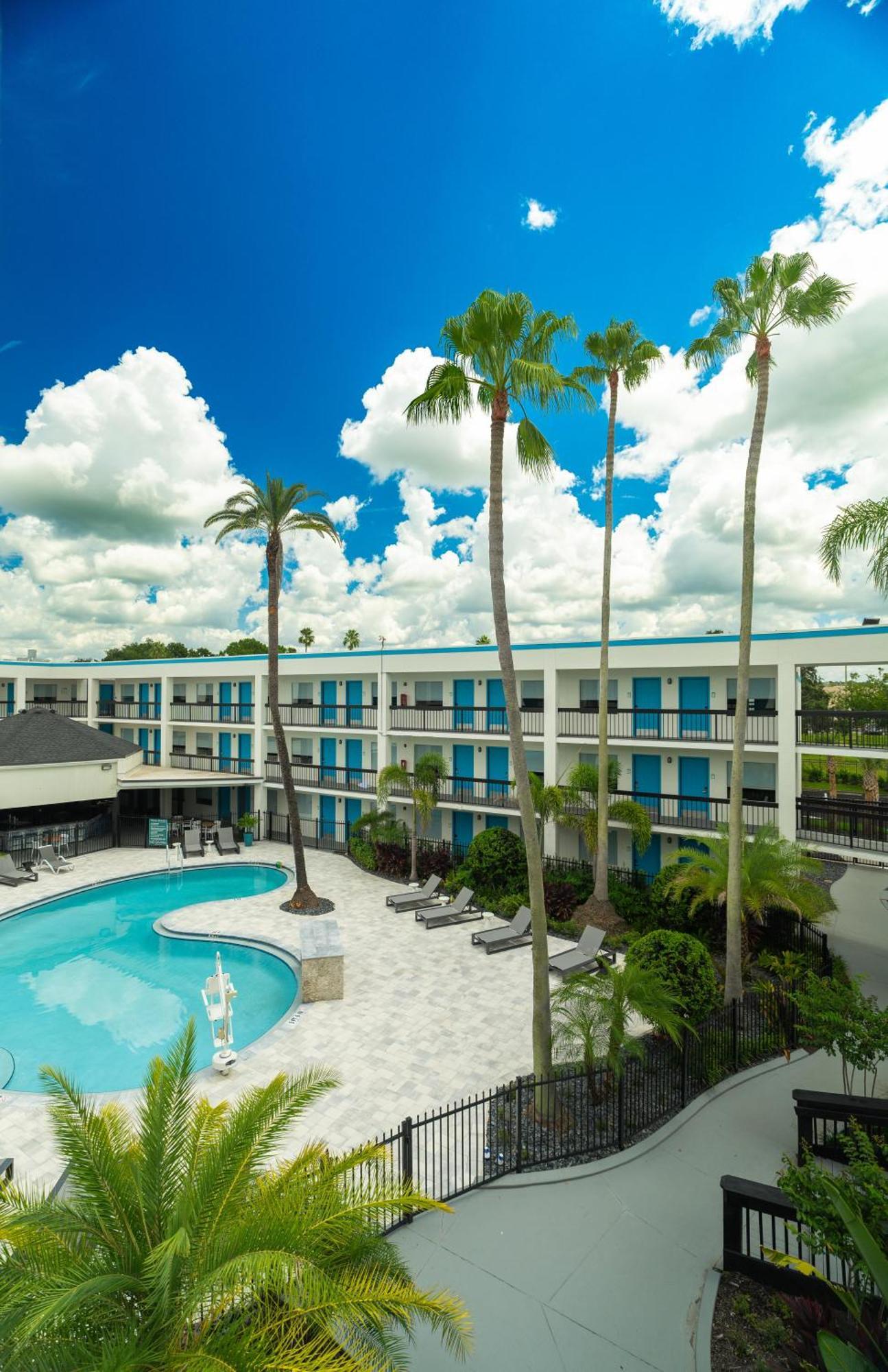 Oasis Bay Suites, Tampa, Busch Gardens, Usf Bagian luar foto